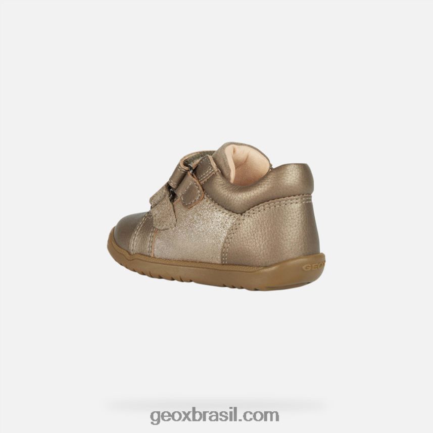 menina macchia cinza fumaça Geox 28TF8X1508