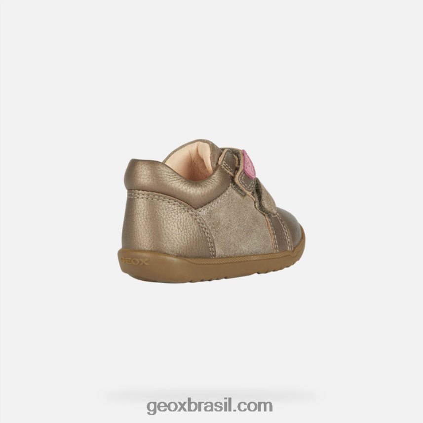 menina macchia cinza fumaça Geox 28TF8X1508