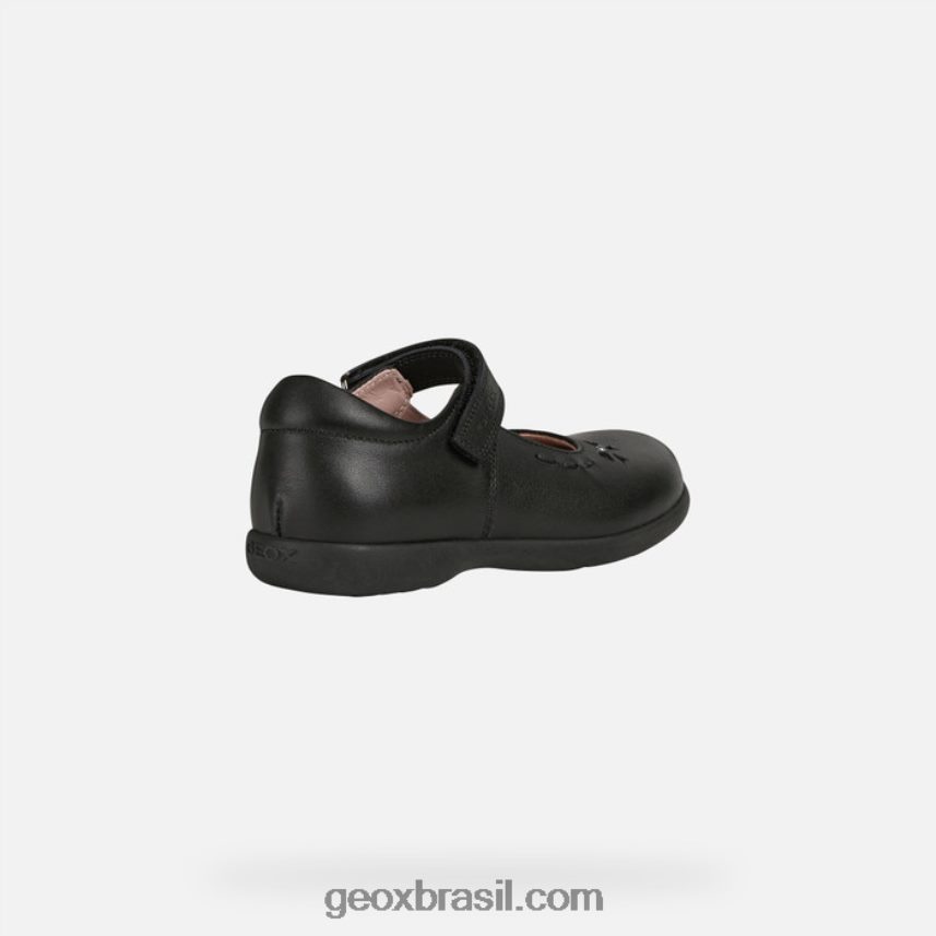 garota naimara preto Geox 28TF8X997
