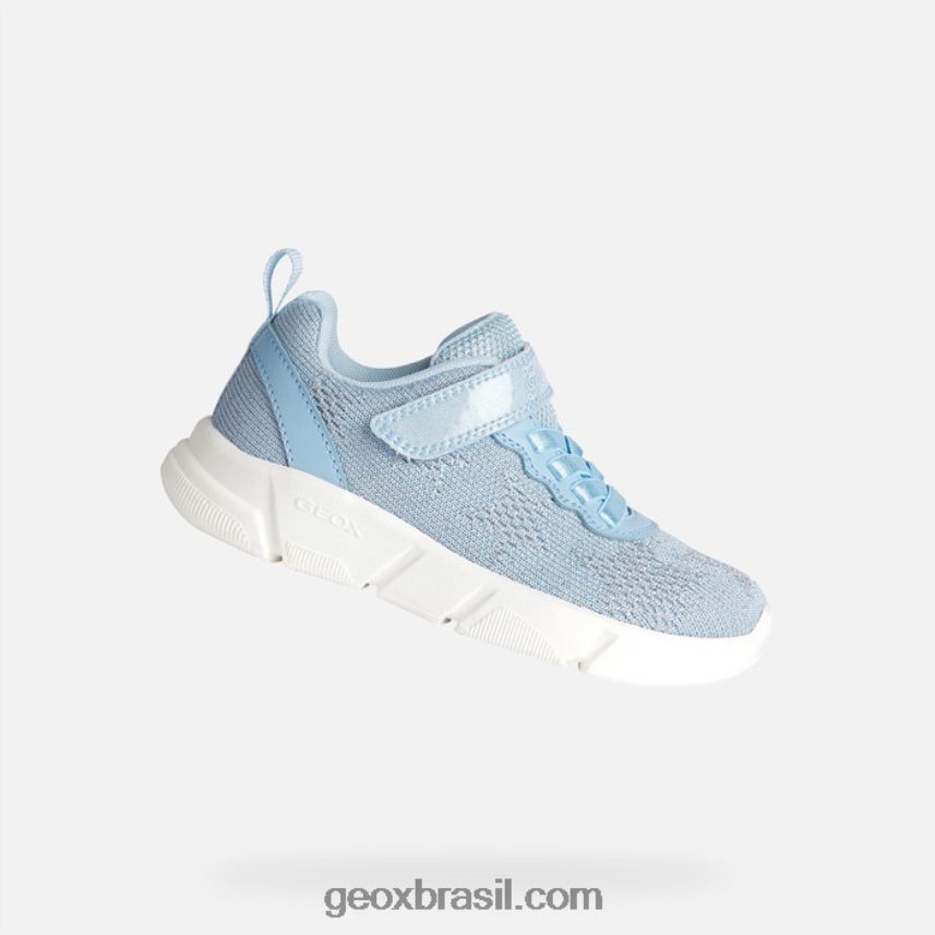 garota aril céu Geox 28TF8X985