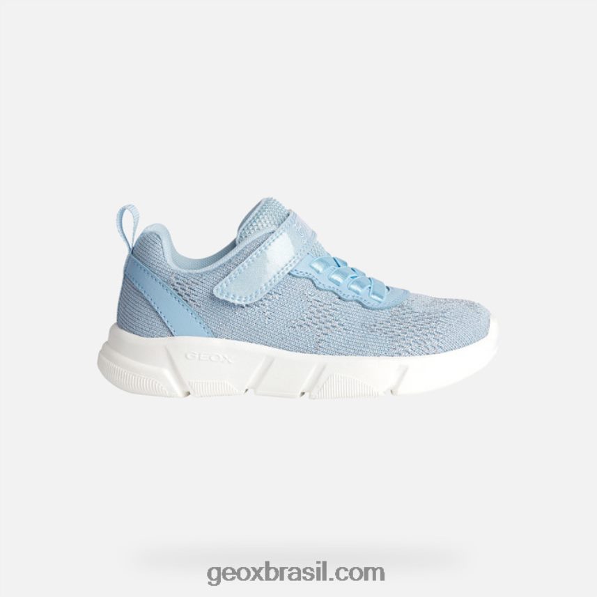 garota aril céu Geox 28TF8X985