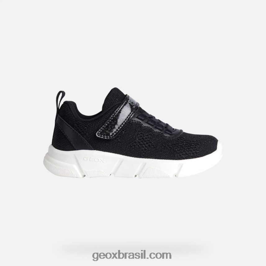garota aril preto Geox 28TF8X986