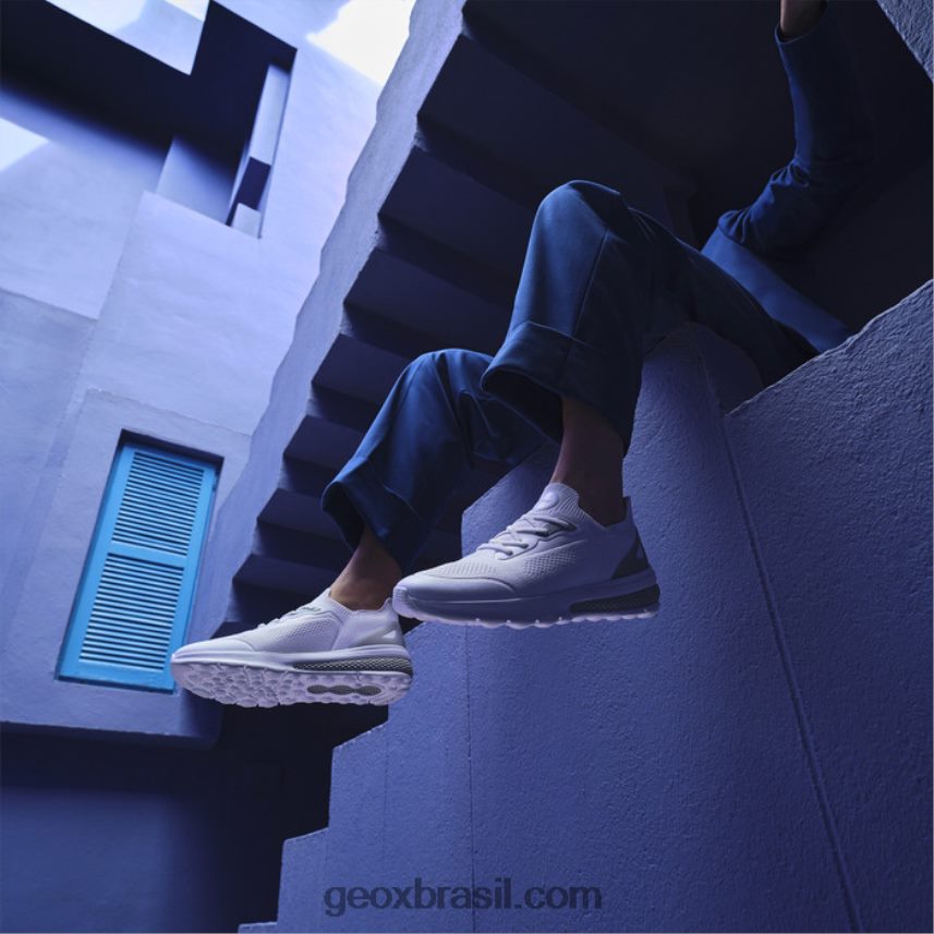 homem ativo esférico branco Geox 28TF8X633