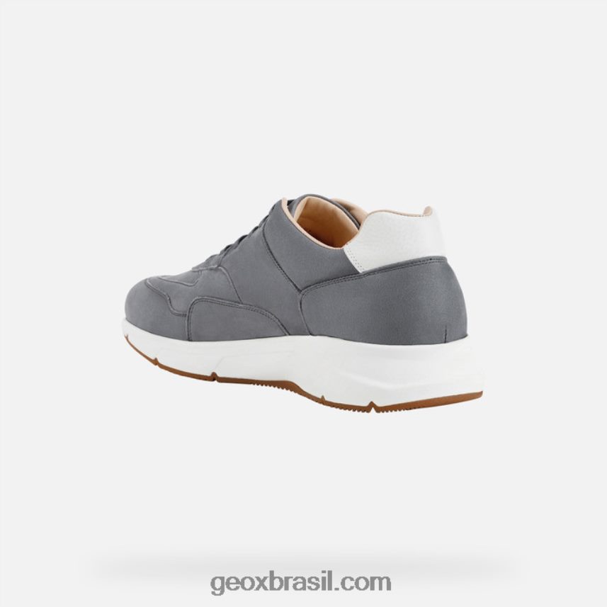 homem radente cinza Geox 28TF8X871