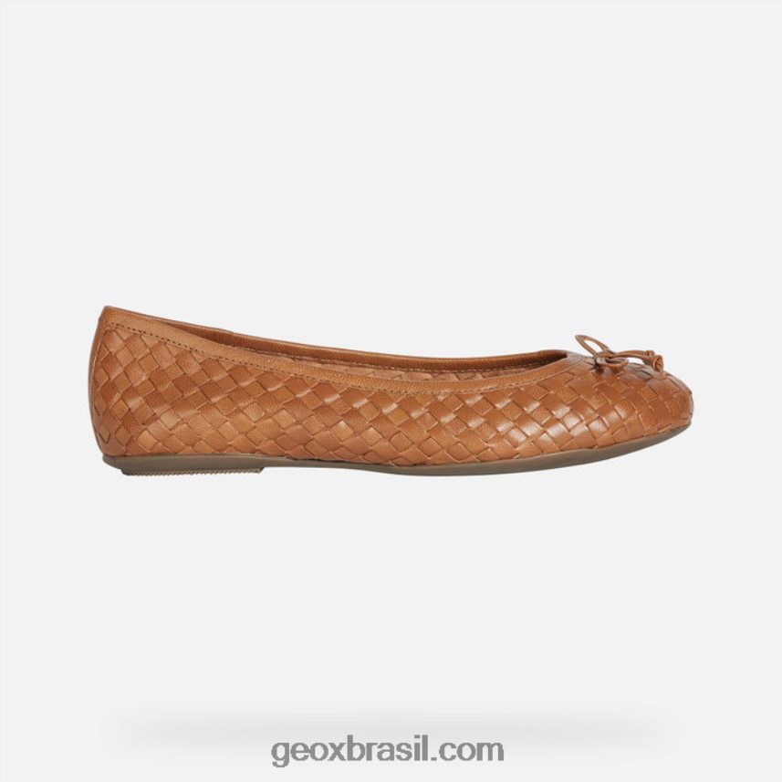 mulher palmaria conhaque Geox 28TF8X487