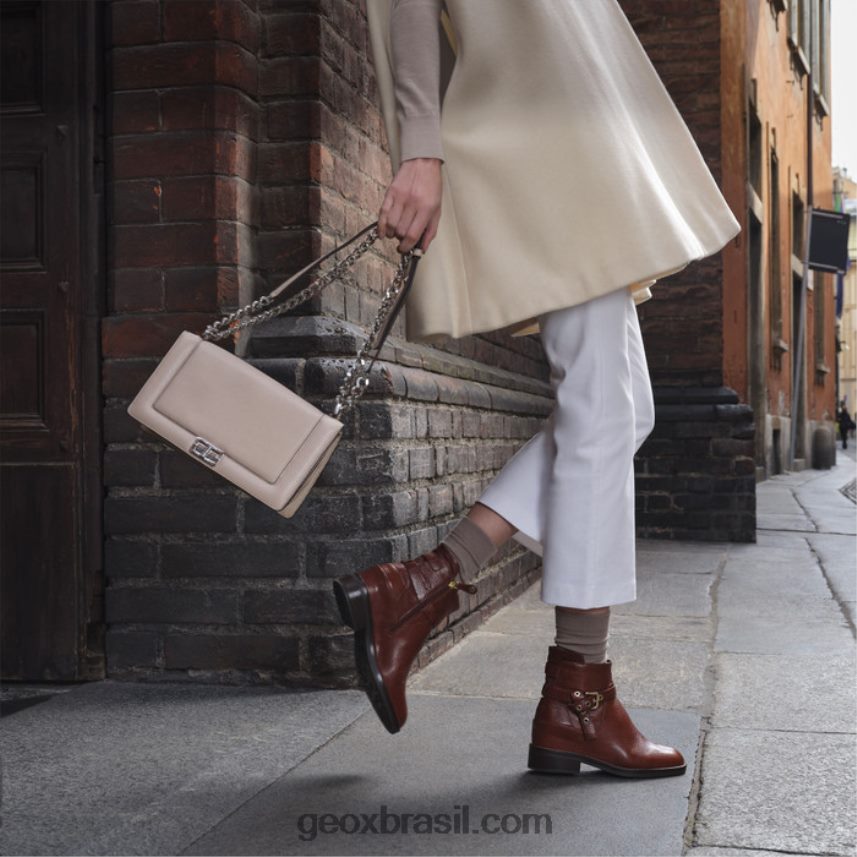 larissa mulher marrom Geox 28TF8X316