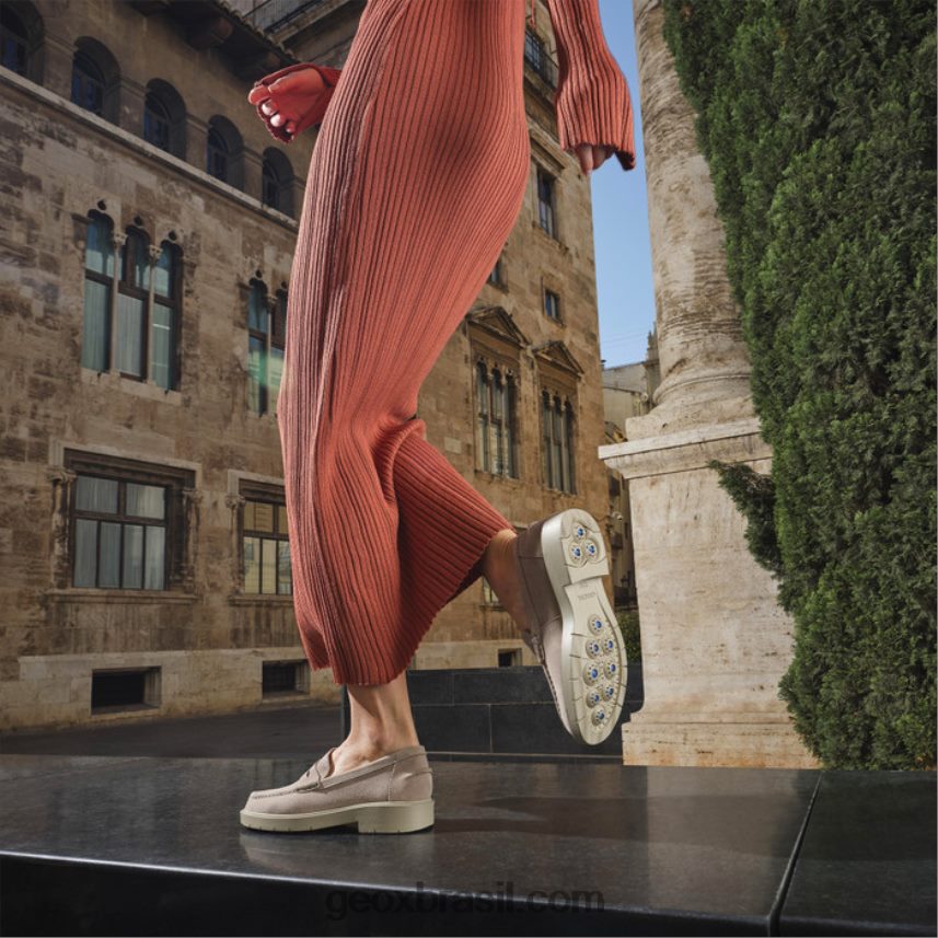 mulher esférica ec1 areia Geox 28TF8X185