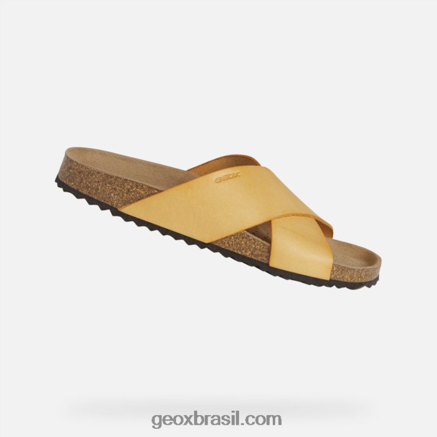mulher briônia amarelo escuro Geox 28TF8X439