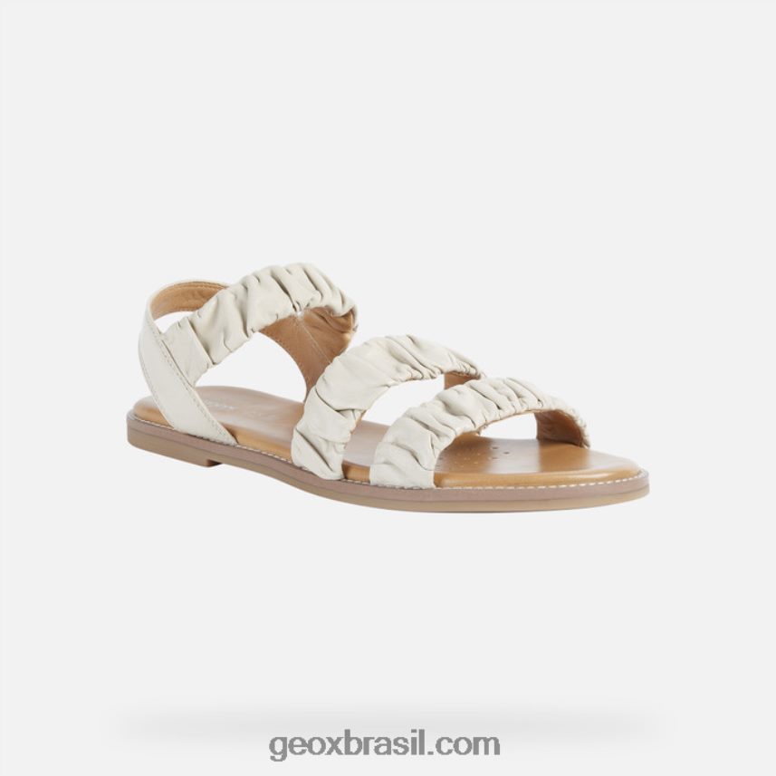 mulher de unha creme Geox 28TF8X434