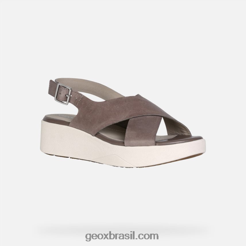 mulher laudara bege escuro Geox 28TF8X352