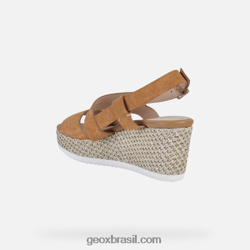 mulher lipari conhaque Geox 28TF8X534