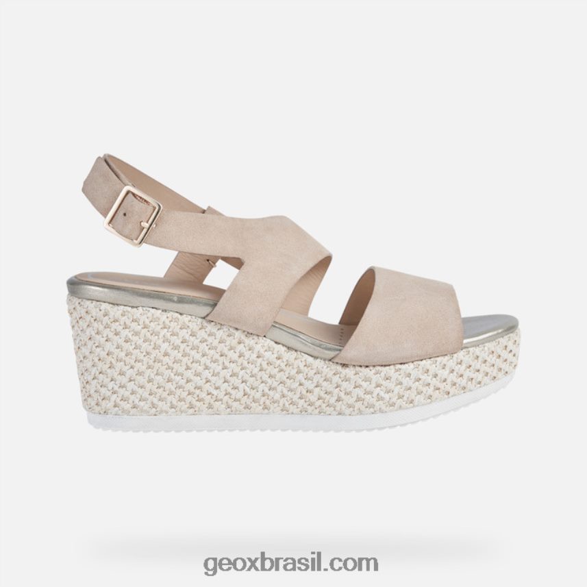 mulher lipari pele escura Geox 28TF8X535