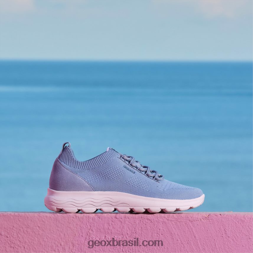 mulher esférica céu claro Geox 28TF8X66