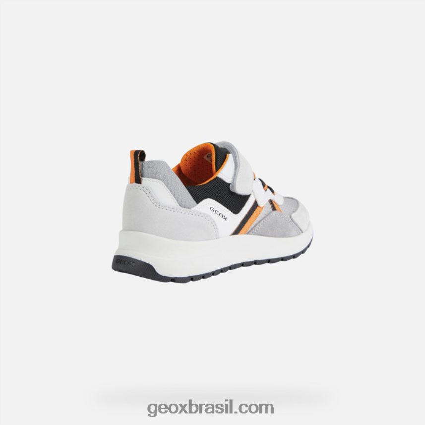 garoto briezee branco Geox 28TF8X1393