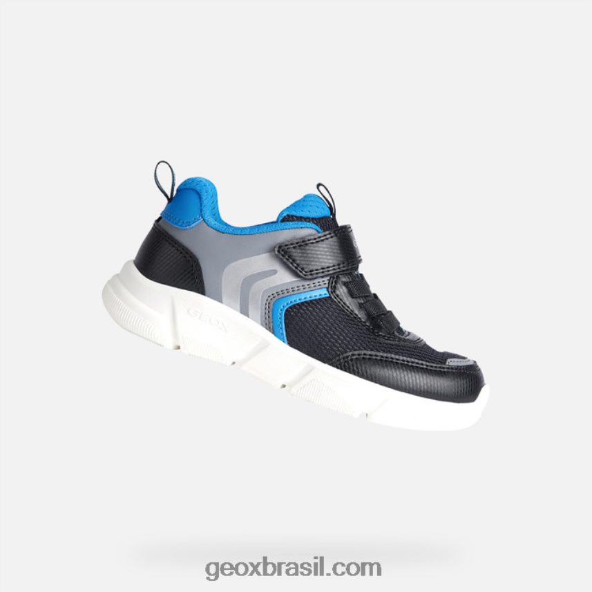 menino arilo céu preto Geox 28TF8X1975