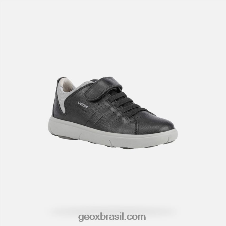 menino nebcup cinza escuro Geox 28TF8X1967